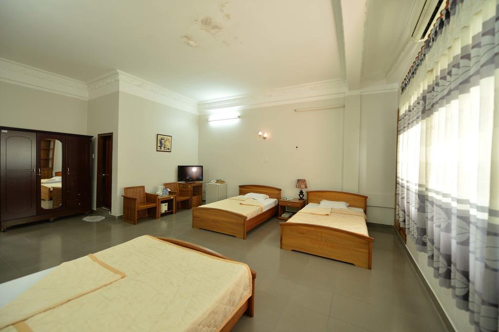 Hoa Binh 2 Hotel Long Xuyên Eksteriør bilde
