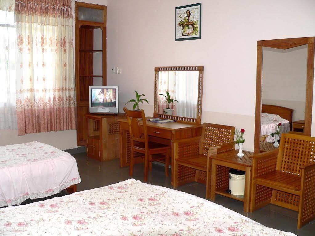 Hoa Binh 2 Hotel Long Xuyên Eksteriør bilde